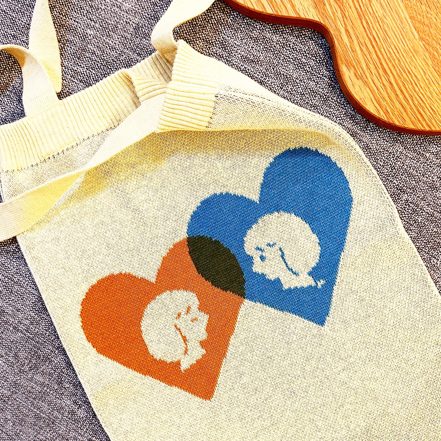 Heart Girl / Knit Bag