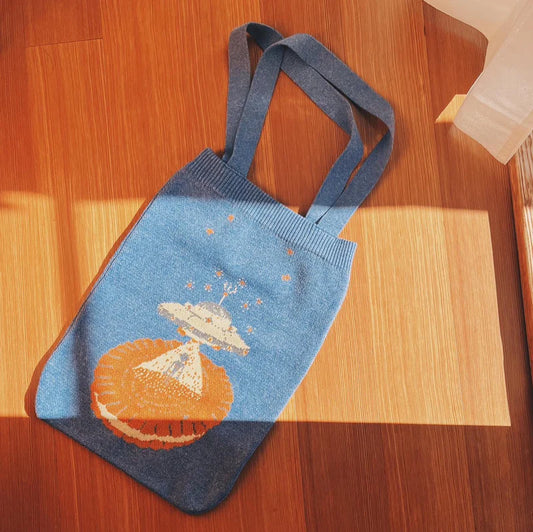 Mystery biscuit / knit bag